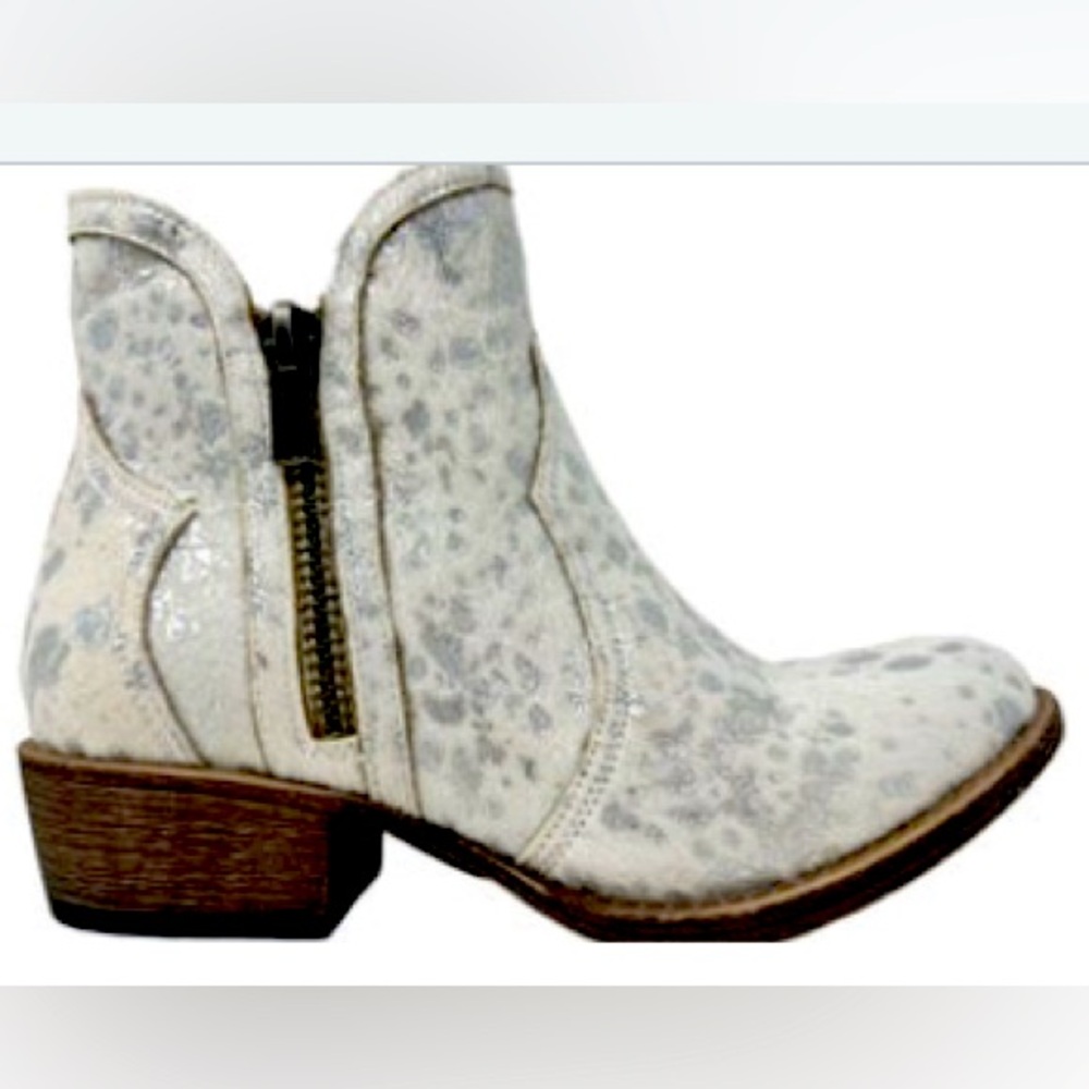 Zayla -   Women's Bootie